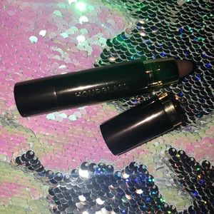 Hourglass | Girl Lip Stylo in Achiever
